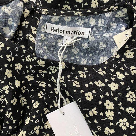 Reformation Gracie Dress in Balboa - Picture 6 of 6